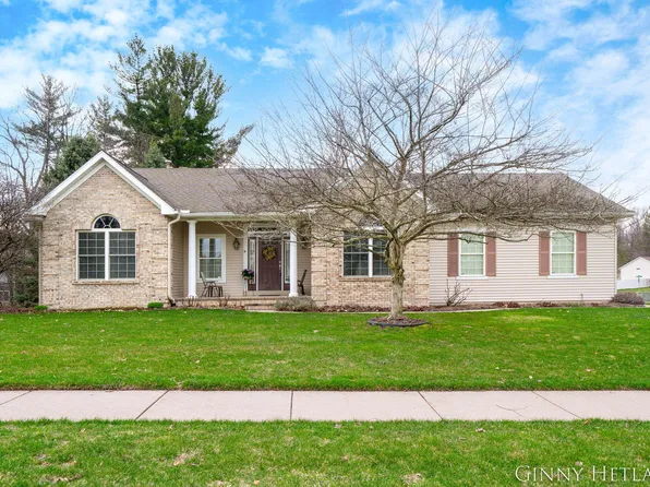 5959 Daybrook Ct NE, Belmont, MI 49306