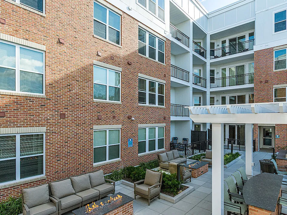 Liberty Bay Club apartments community photo