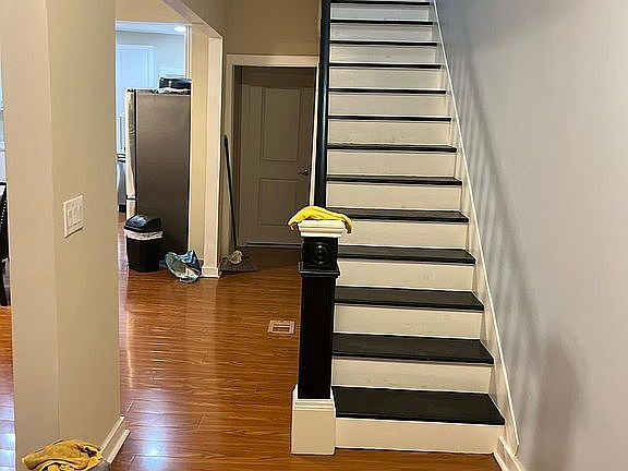 5th image of 348 Baltimore Ave
