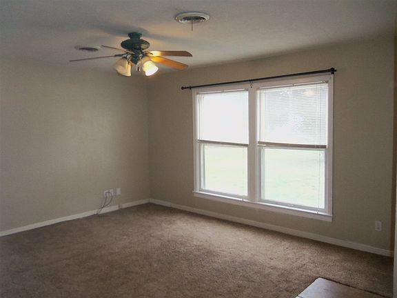 5th image of 2110 W Maine St