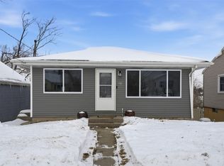 932 22nd Ave SW, Cedar Rapids, IA 52404