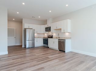 16 Sullivan Street, Berwick, ME 03901