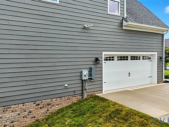 2nd image of 3912 Jett Ct