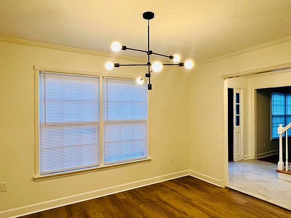 4th image of 4824 Hornsby Dr