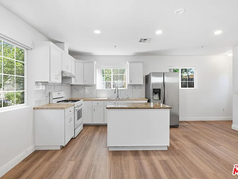 12311 Bradford Pl — Photo 9