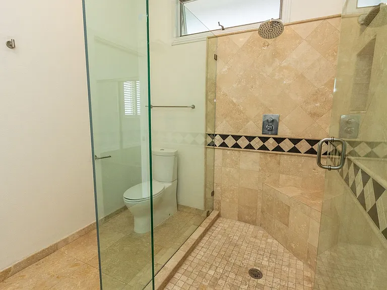 2511 Manchester Ave — Photo 33