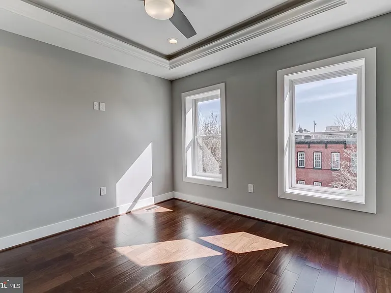 1440 S Charles St — Photo 36