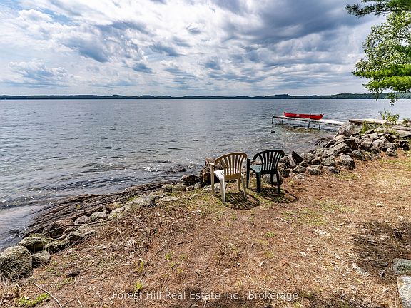 2nd image of 191 Long Point Rd