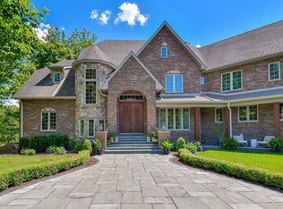 3 Riverwood Ct, Oswego, IL 60543