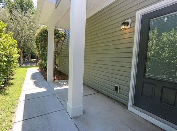 4th image of 8856 Renwick Ave