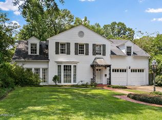 3611 Hawthorn Dr, Jackson, MS 39216