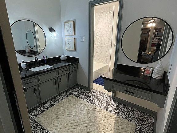 Newly remodeled Jack n Jill 