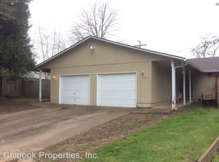 6368 F St, Springfield, OR 97478