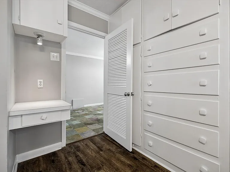 3618 Garrott St #4 — Photo 9