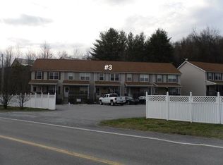 9863 New Hope Rd, Bluefield, WV 24701