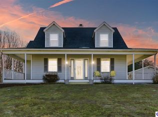 204 Bent Tree Dr, Vine Grove, KY 40175