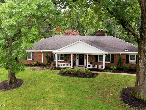 6310 Shadow Wood Ct, Prospect, KY 40059