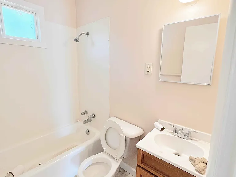 Full bath