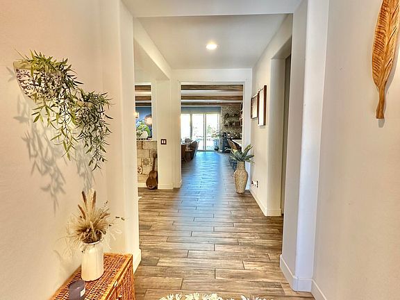 3rd image of 17472 W LARKSPUR Drive