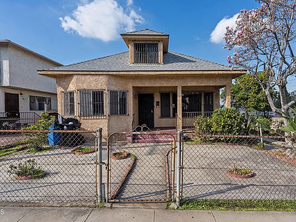 2nd image of 643 San Benito St