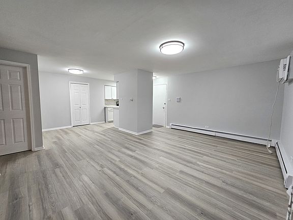 3rd image of 12620 S Alpine Dr APT 9