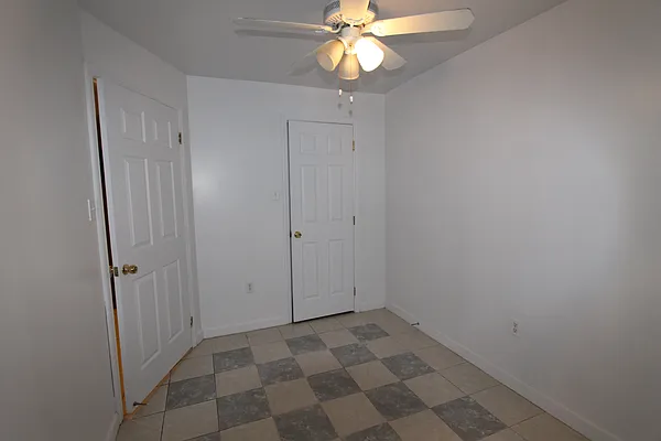 Rented by H.P. Greenfield Real Estate | media 9