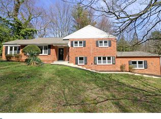 30 Indian Field Rd, Wilmington, DE 19810