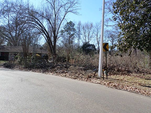 5th image of 1463 Wooddell Dr
