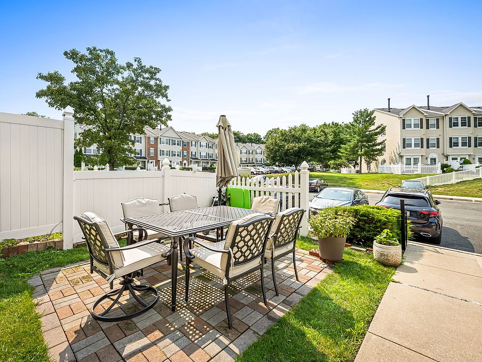 1st image of 4236 Maple Path Cir #2