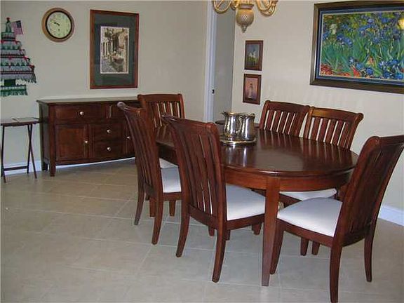3rd image of 10836 Green Valley Walk