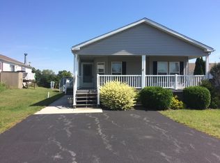 613 Canary Dr, Carlisle, PA