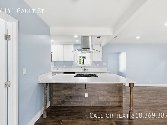 5th image of 14141 Gault St