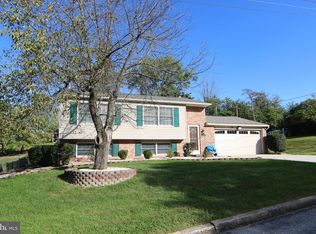 1383 Ford Ave, Harrisburg, PA 17109