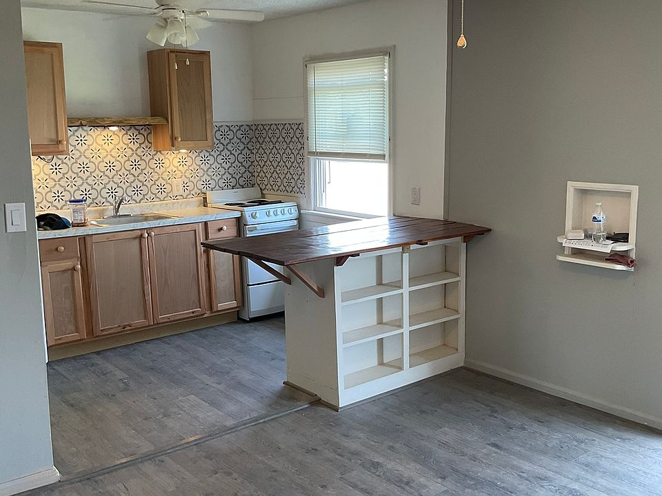 Kitchen / Living
