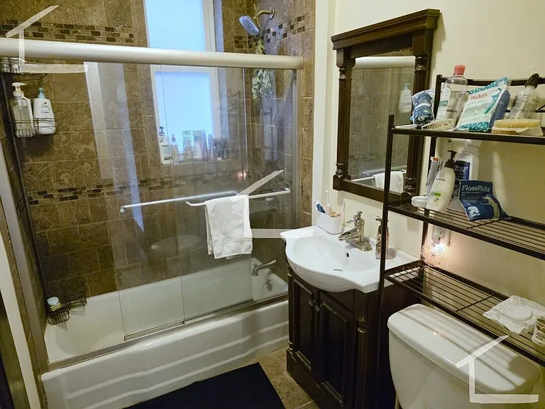 18 Winchester St #3 — Photo 7