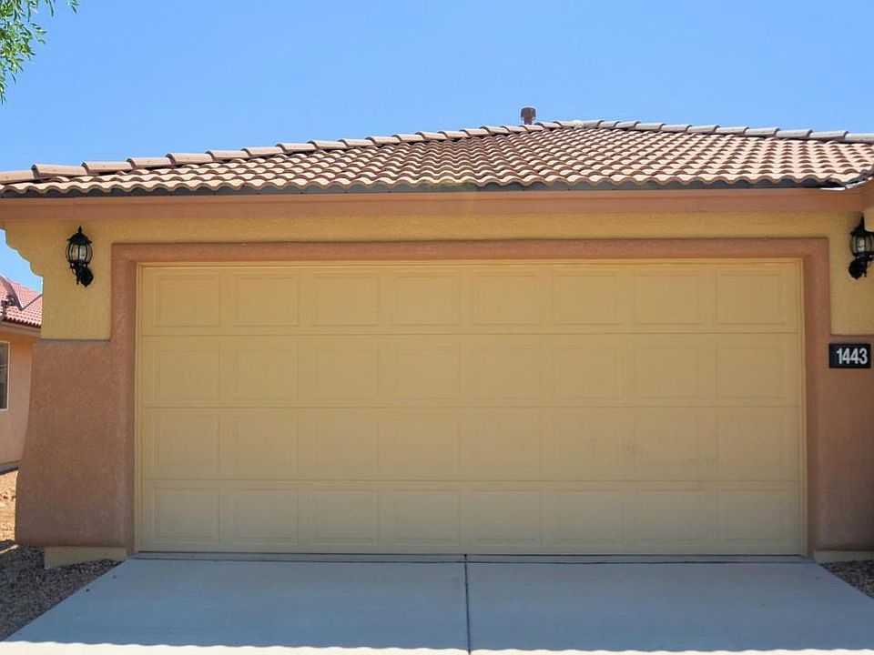 1st image of 1443 Bonnie View Pl