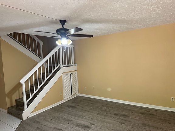 5th image of 13267 NW 5th St