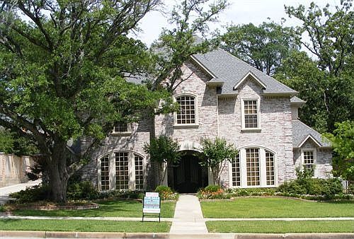 1st image of 546 Park Heights Cir