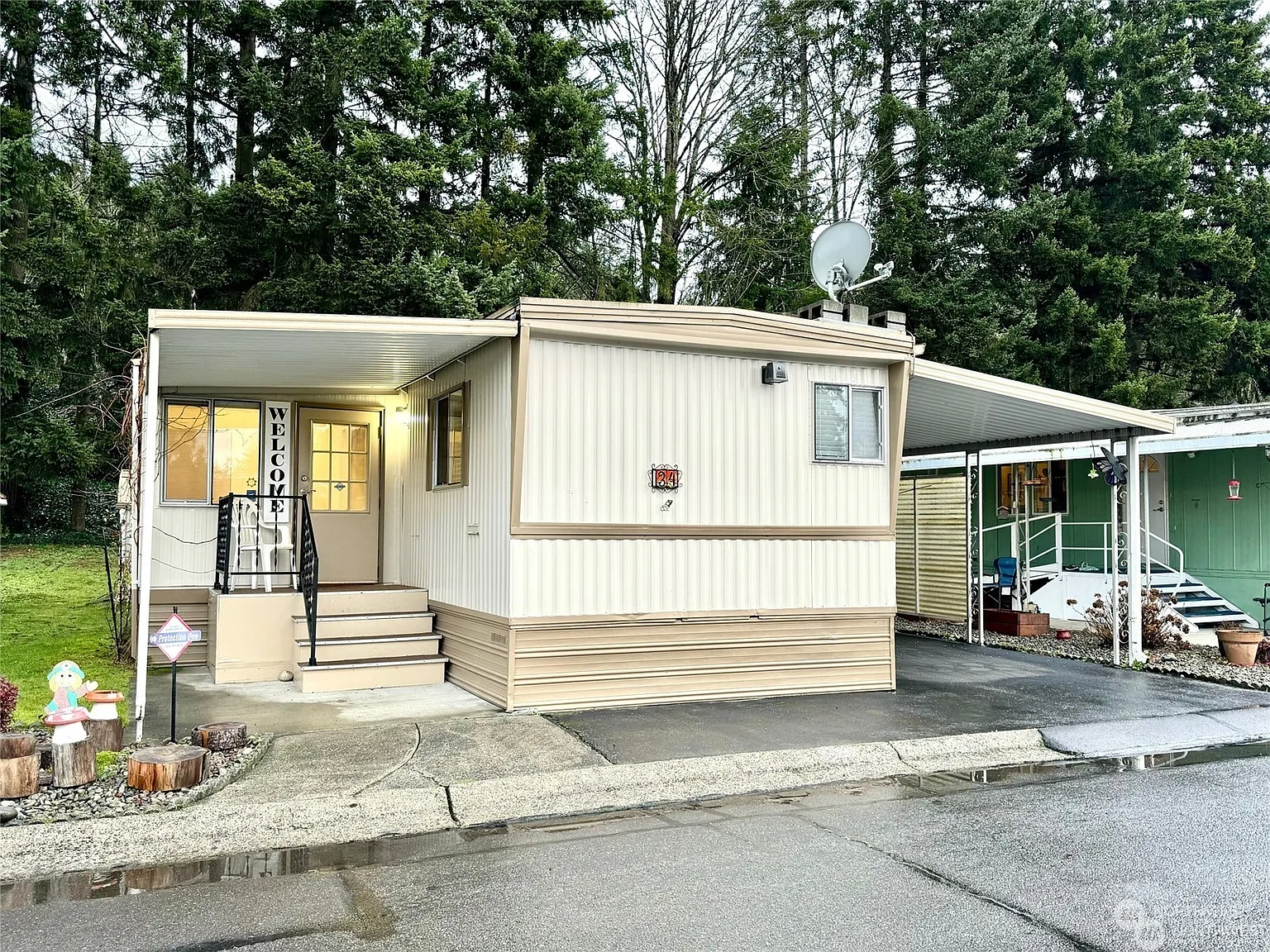2302 R Street SE #34 photo 1
