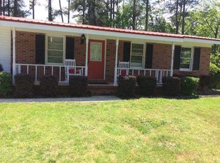132 Pinewood Dr, Gray, GA 31032