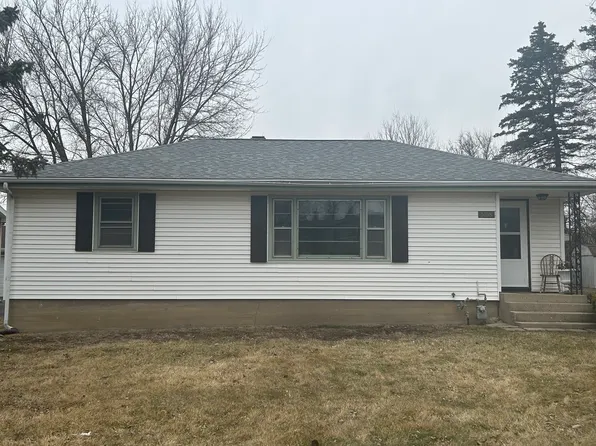 5108 Home Ave, McHenry, IL 60050