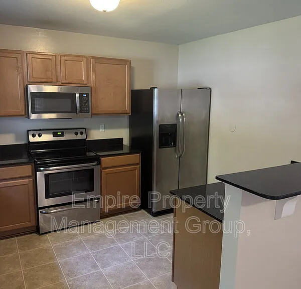 209 Sunday Silence Ln — Photo 5