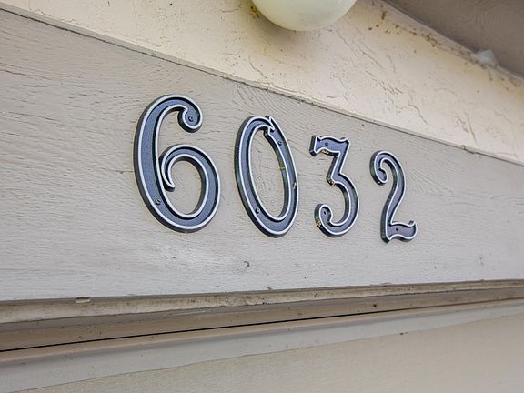 4th image of 6032 Strome Ct