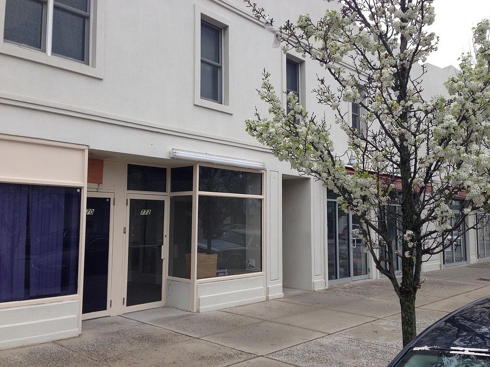 1st image of 774 W Beech St APT 2