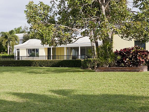 2nd image of 508 River Dr