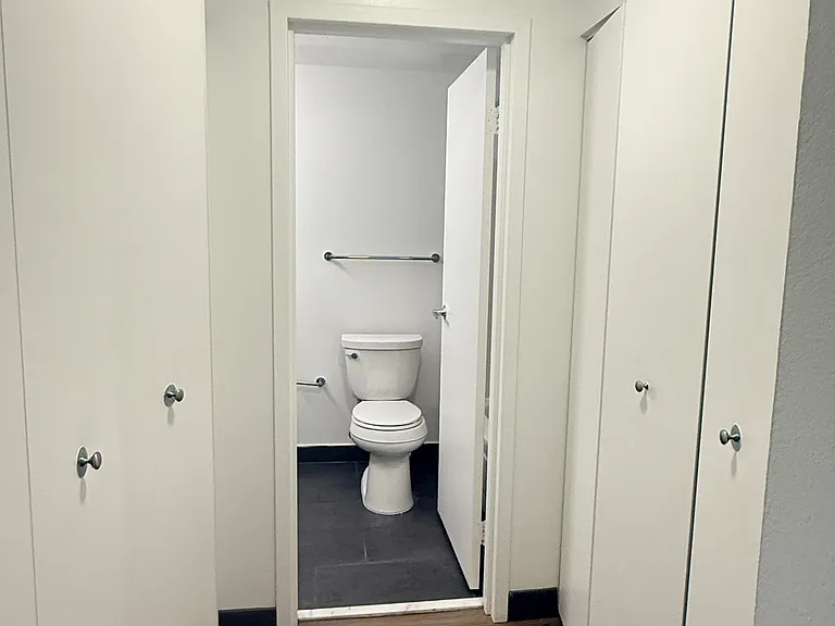 400 E Ohio St #2211 — Photo 11
