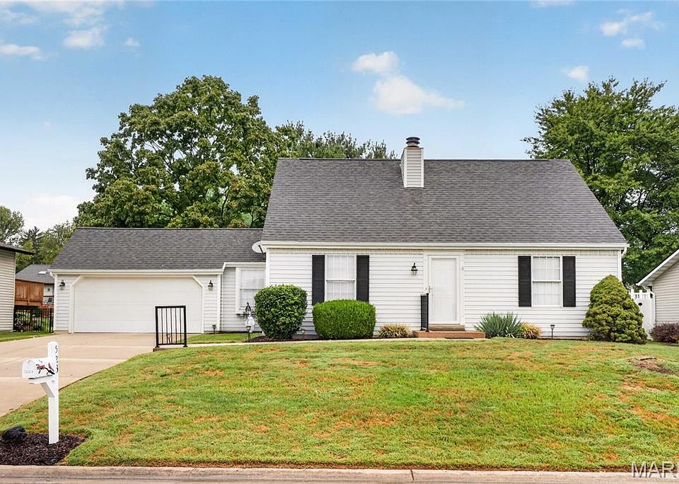 1st image of 523 Mary Dr