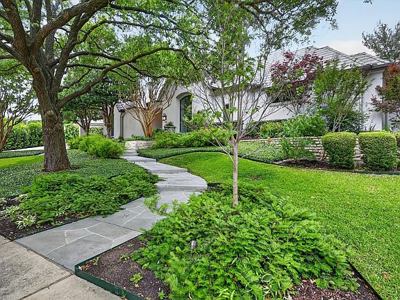 2nd image of 14819 Bellbrook Dr