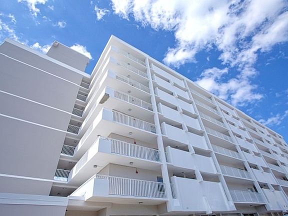 2nd image of 3443 Gulf Shore Blvd N APT 706