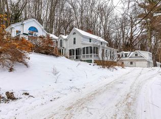 290 Melendy Hill Rd, South Londonderry, VT 05155